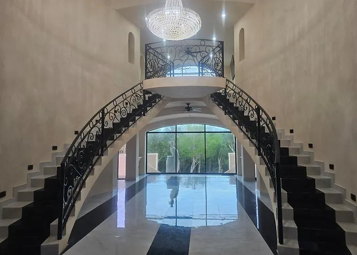 Pousada Luxury Near Akumal, 9 Bedrooms-breakfast & Shuttle