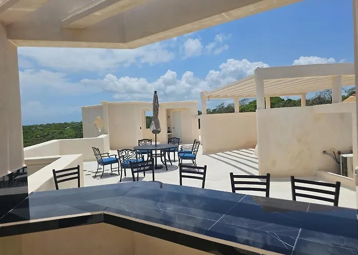 Luxury Near Akumal, 9 Bedrooms-breakfast & Shuttle