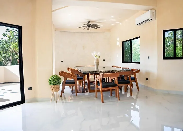 Luxury Near Akumal, 9 Bedrooms-breakfast & Shuttle Pousada Xetna