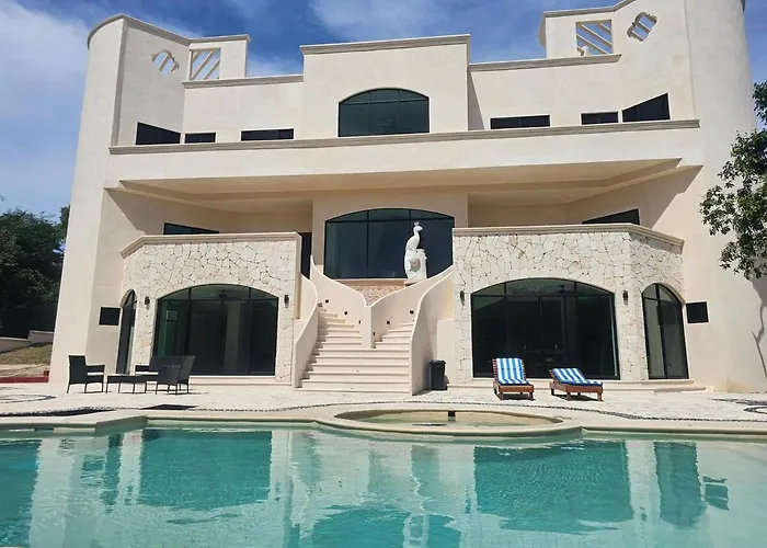 Luxury Near Akumal, 9 Bedrooms-breakfast & Shuttle * Xetna