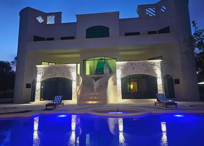 Luxury Near Akumal, 9 Bedrooms-breakfast & Shuttle
