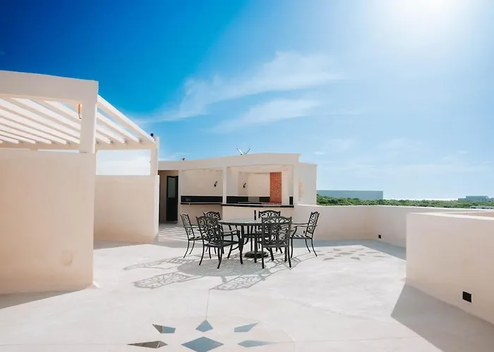 Luxury Near Akumal, 9 Bedrooms-breakfast & Shuttle