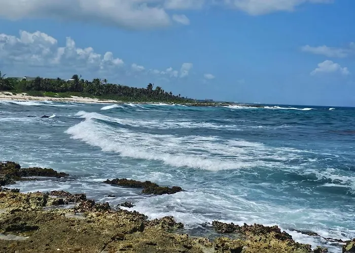 Luxury Near Akumal, 9 Bedrooms-breakfast & Shuttle Pousada