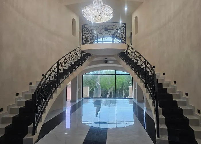 Luxury Near Akumal, 9 Bedrooms-breakfast & Shuttle *