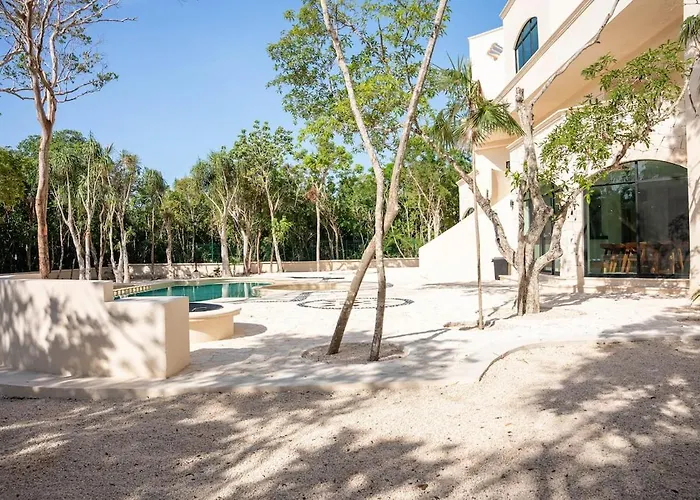 Luxury Near Akumal, 9 Bedrooms-breakfast & Shuttle *