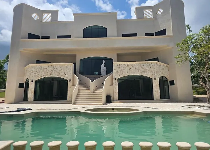 Luxury Near Akumal, 9 Bedrooms-breakfast & Shuttle * Xetna