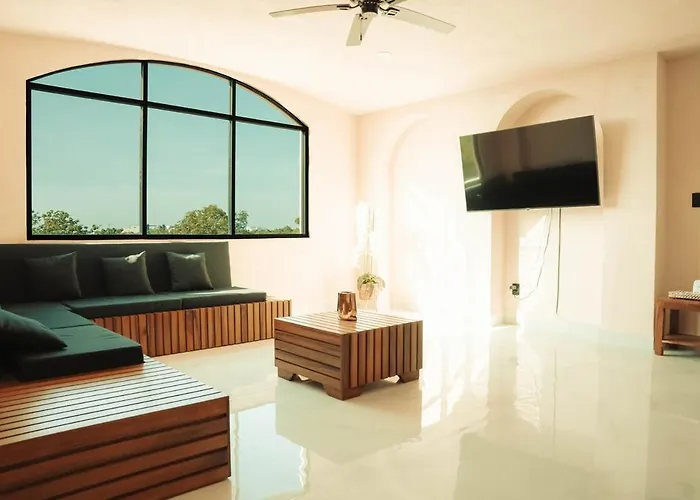 Luxury Near Akumal, 9 Bedrooms-breakfast & Shuttle *
